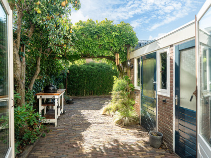 Spoorstraat 66