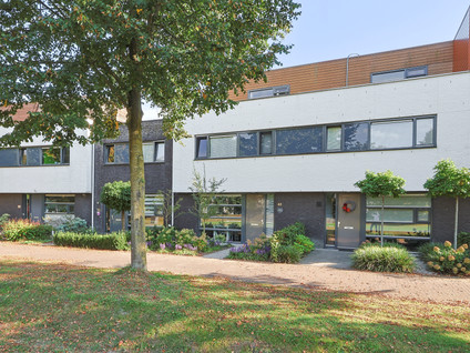 Newtonplein 48