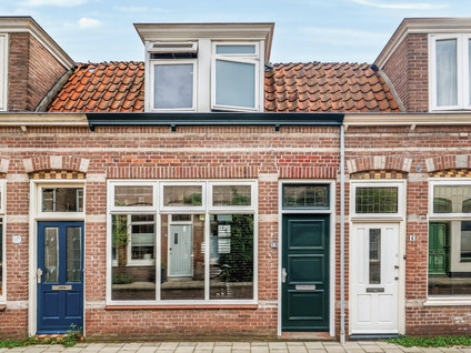 1e Landdwarsstraat 8