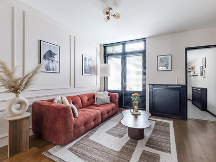 1e Landdwarsstraat 8