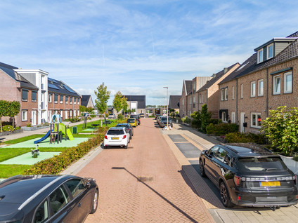 Emmastraat 16