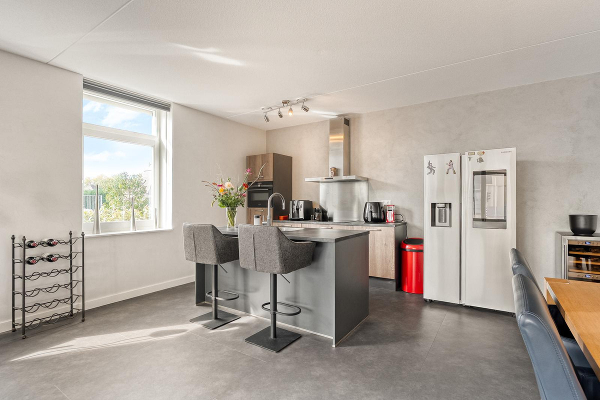 Appartement te koop: Rijnstraat 1A, Barendrecht