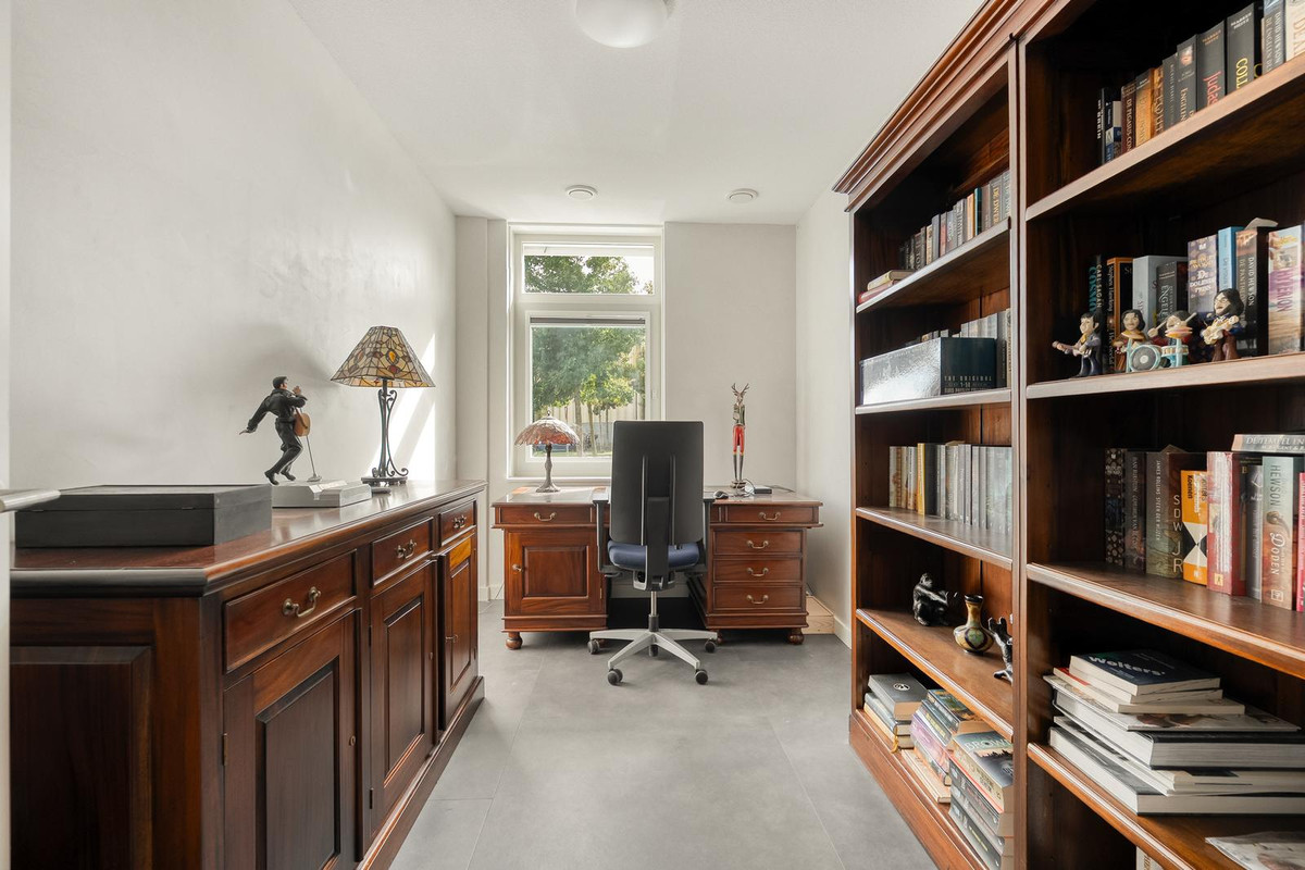Appartement te koop: Rijnstraat 1A, Barendrecht