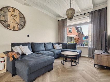 Emmastraat 35