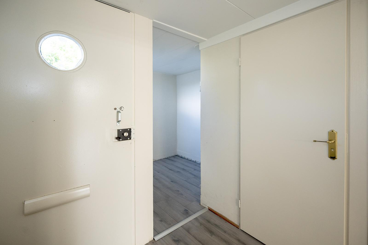 Tussenwoning te huur: Koraalrif 29, Lelystad