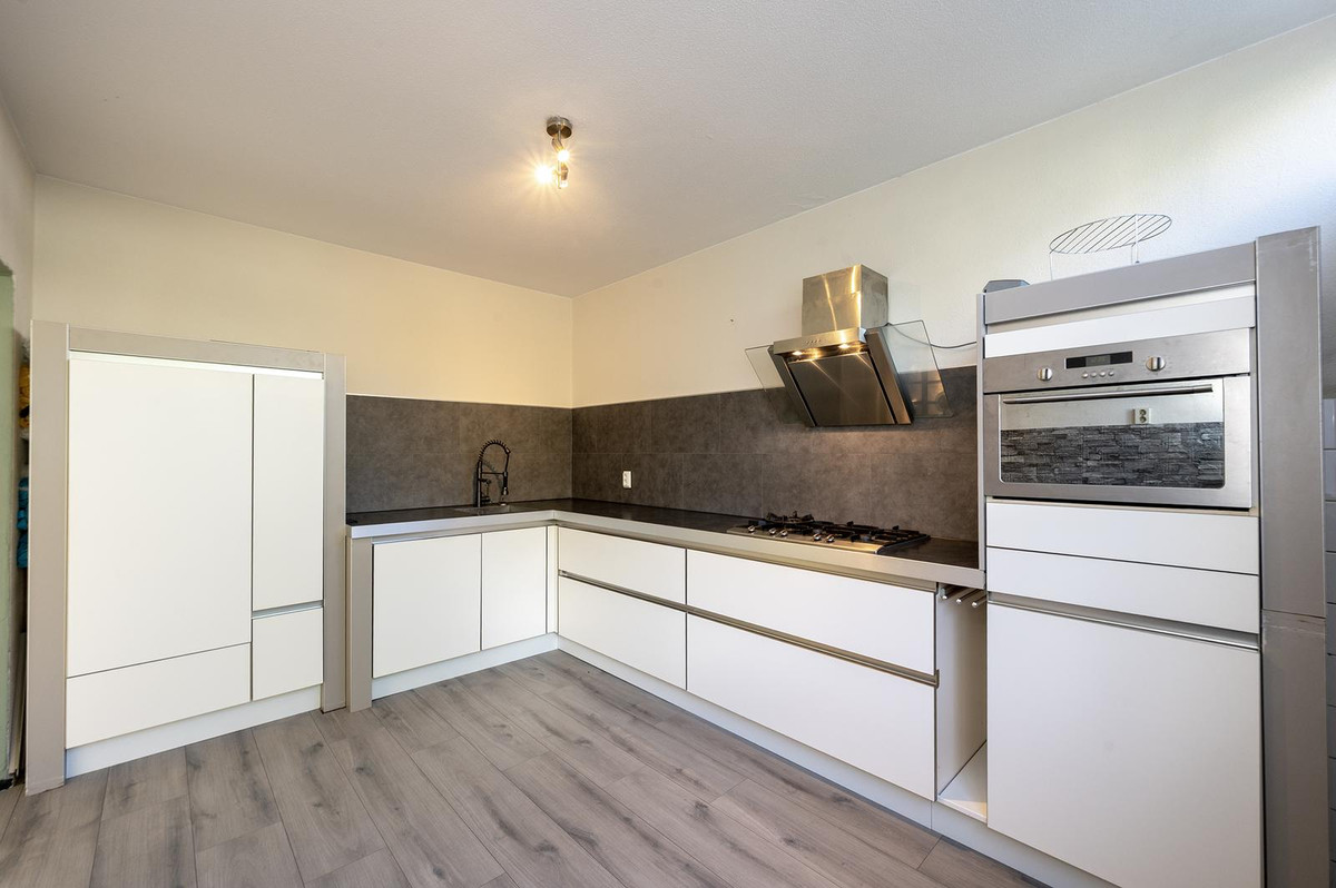 Tussenwoning te huur: Koraalrif 29, Lelystad
