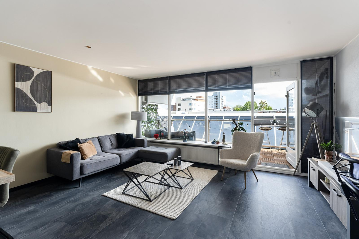 Appartement te koop: Wadden 24, Zwijndrecht