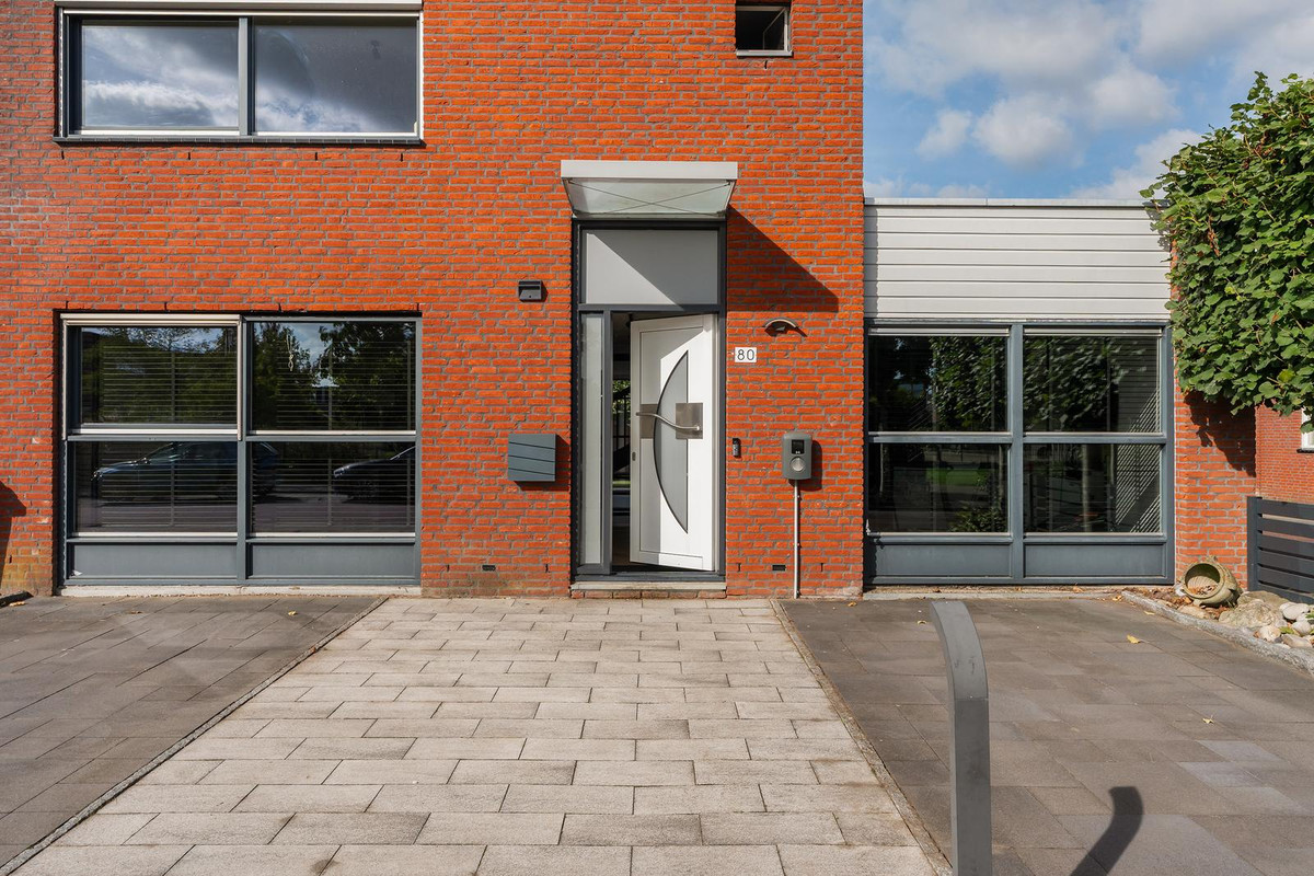 Hoekwoning te koop: Kreeftwater 80, Barendrecht