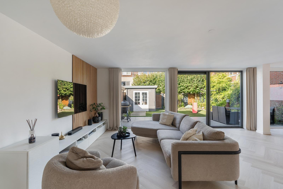 Hoekwoning te koop: Kreeftwater 80, Barendrecht