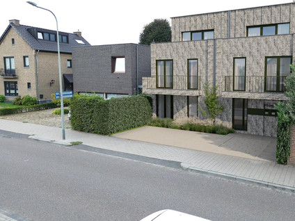 1e rechts 