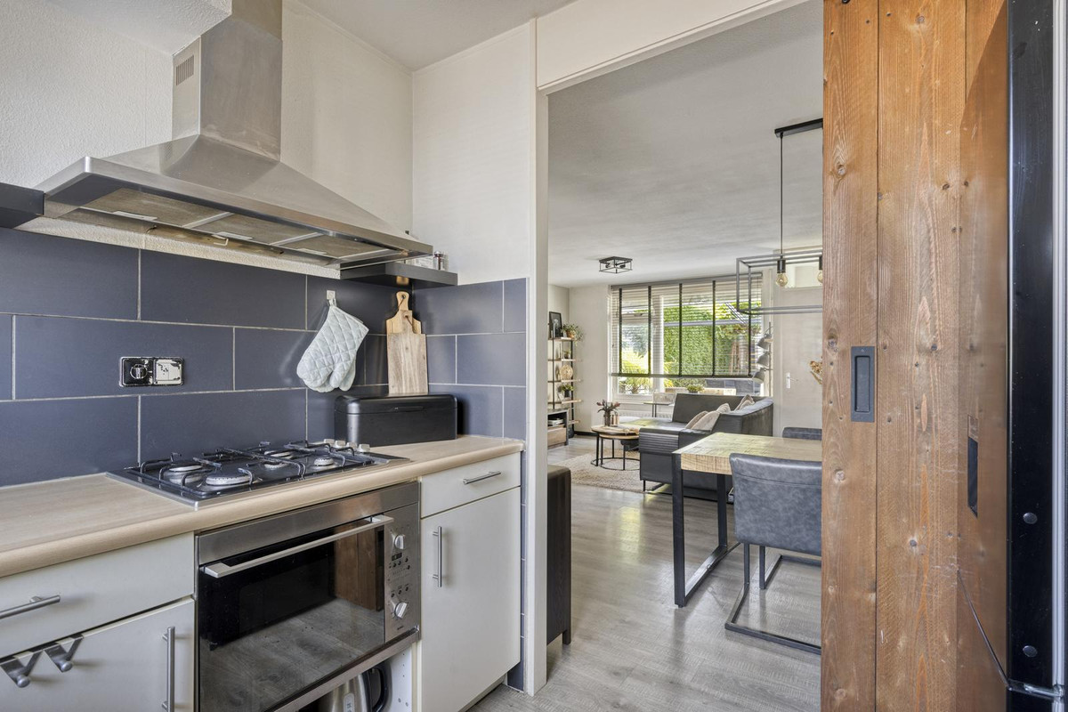 Tussenwoning te koop: Corrie Tendeloostraat 47, Arnhem