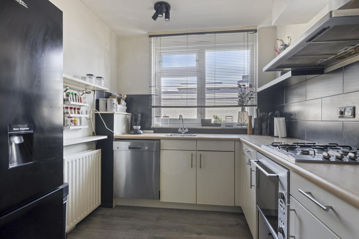Tussenwoning te koop: Corrie Tendeloostraat 47, Arnhem
