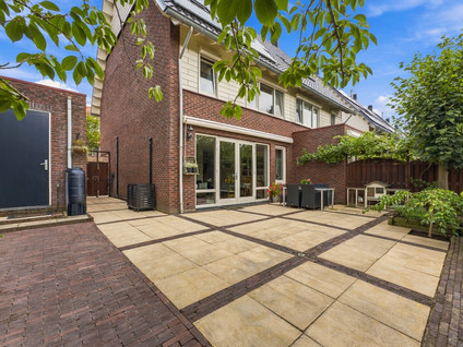 Fop Smitstraat 66