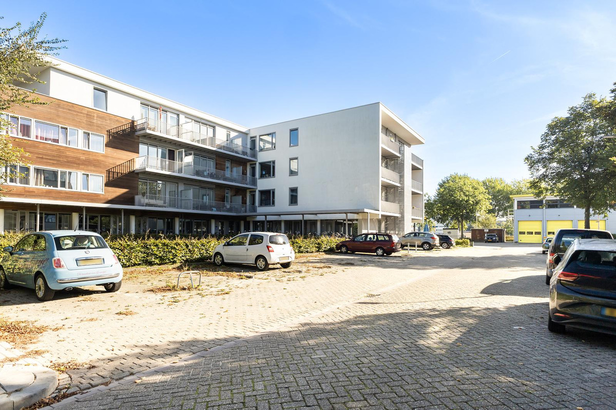 Appartement te koop: Jellingastraat 33, Leeuwarden