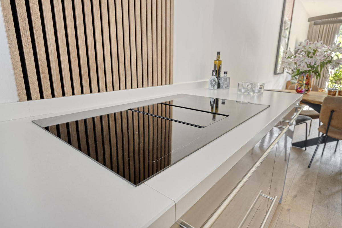 Tussenwoning te koop: Galjoenstraat 12, Tilburg