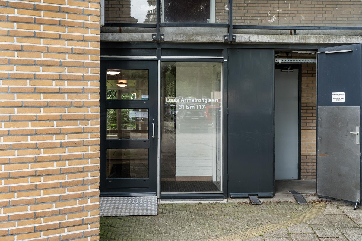 Appartement te koop: Louis Armstronglaan 43, Leiden