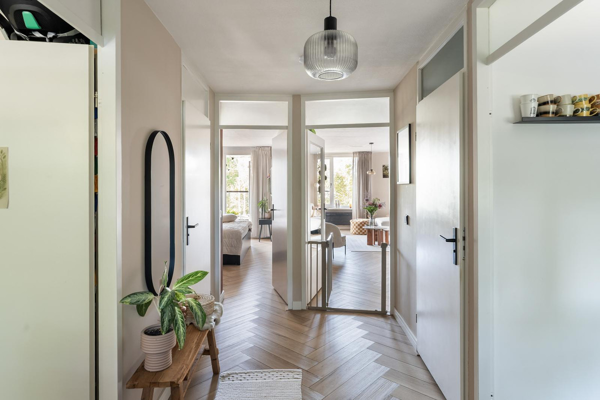 Appartement te koop: Louis Armstronglaan 43, Leiden