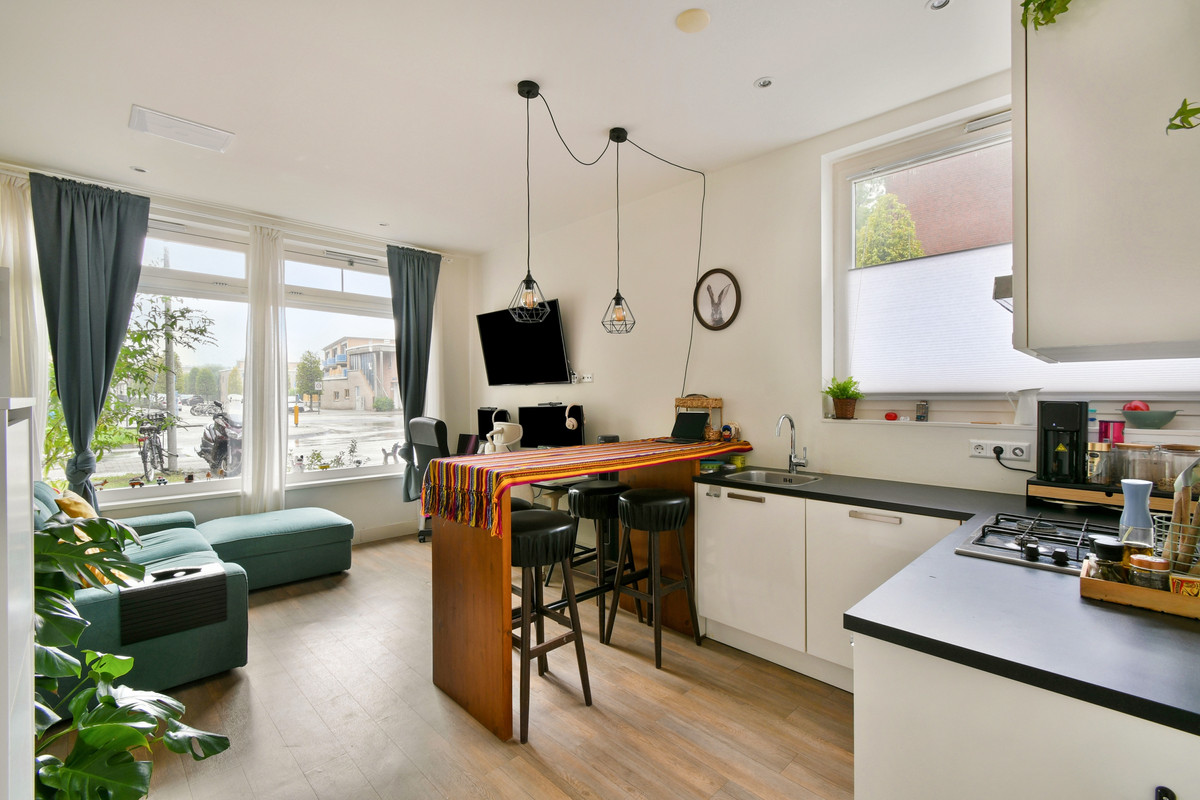 Studio te koop: Laan van Vlaanderen 141A4, Amsterdam