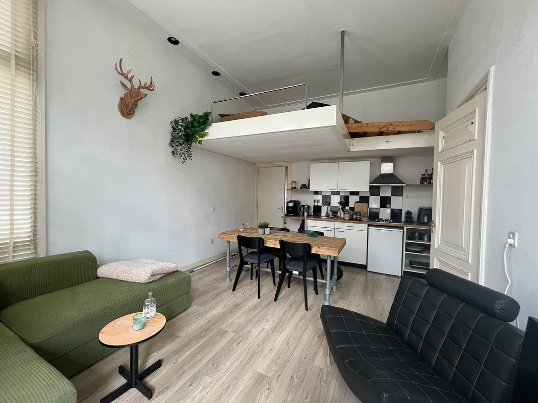 Appartement te huur: Ubbo Emmiusstraat 13A, Groningen