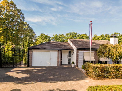 Tacituslaan 1