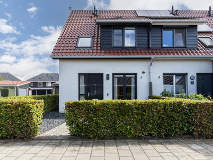 Houthof 12