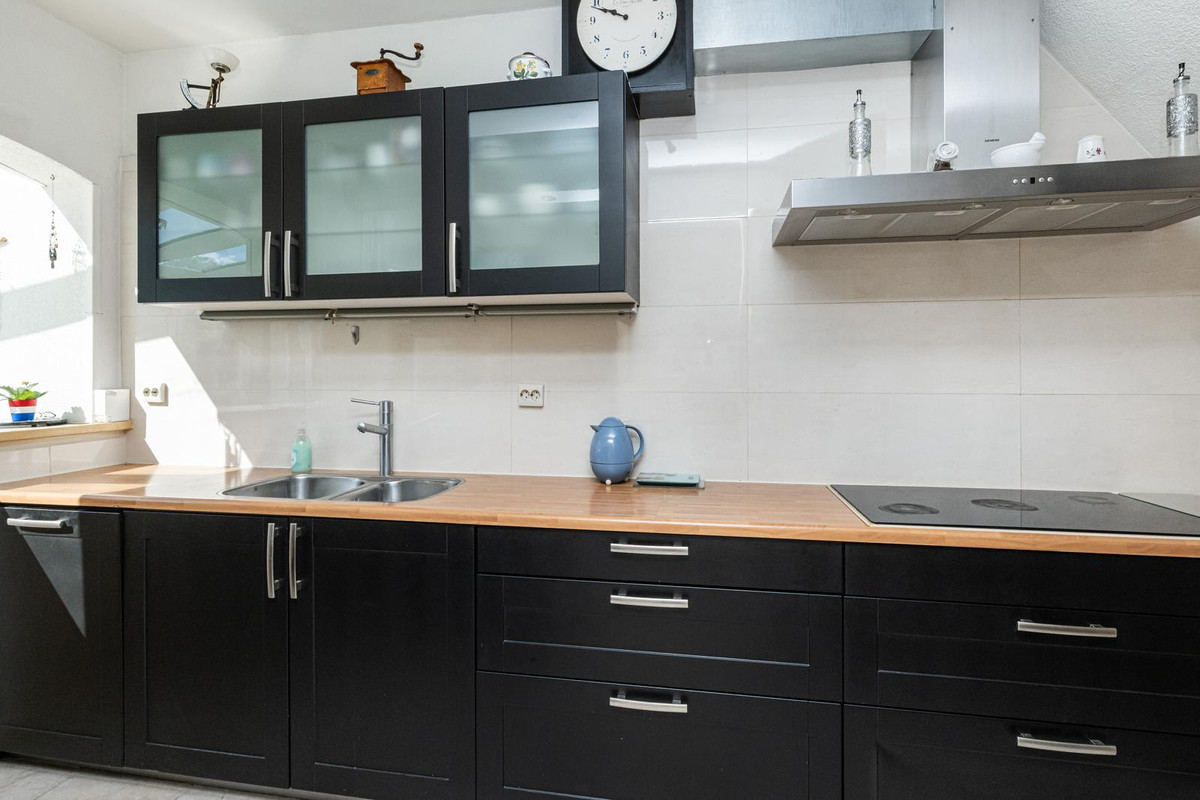 Hoekwoning te koop: Vrouwtjesweg 43, Stad Aan 'T Haringvliet