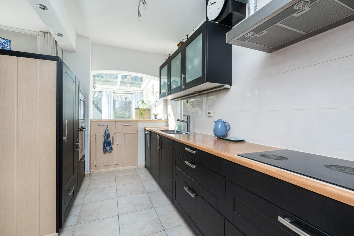 Hoekwoning te koop: Vrouwtjesweg 43, Stad Aan 'T Haringvliet