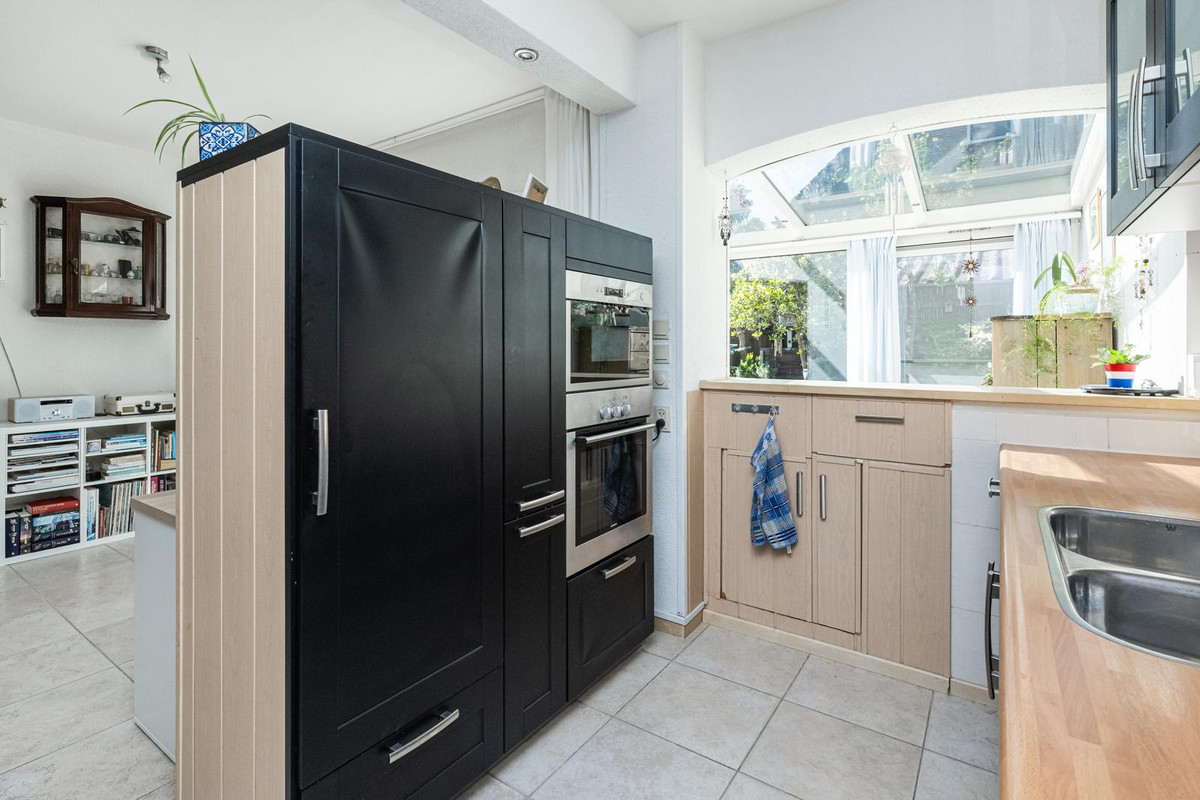 Hoekwoning te koop: Vrouwtjesweg 43, Stad Aan 'T Haringvliet
