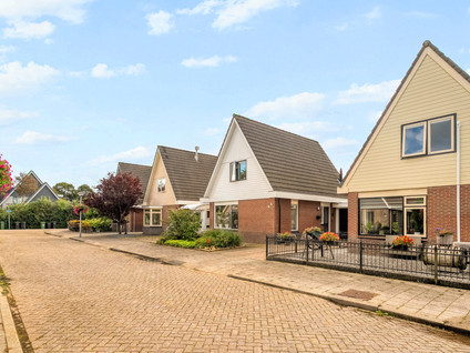 Zwaluwenlaan 8