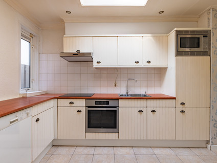 Ambtstraat 143