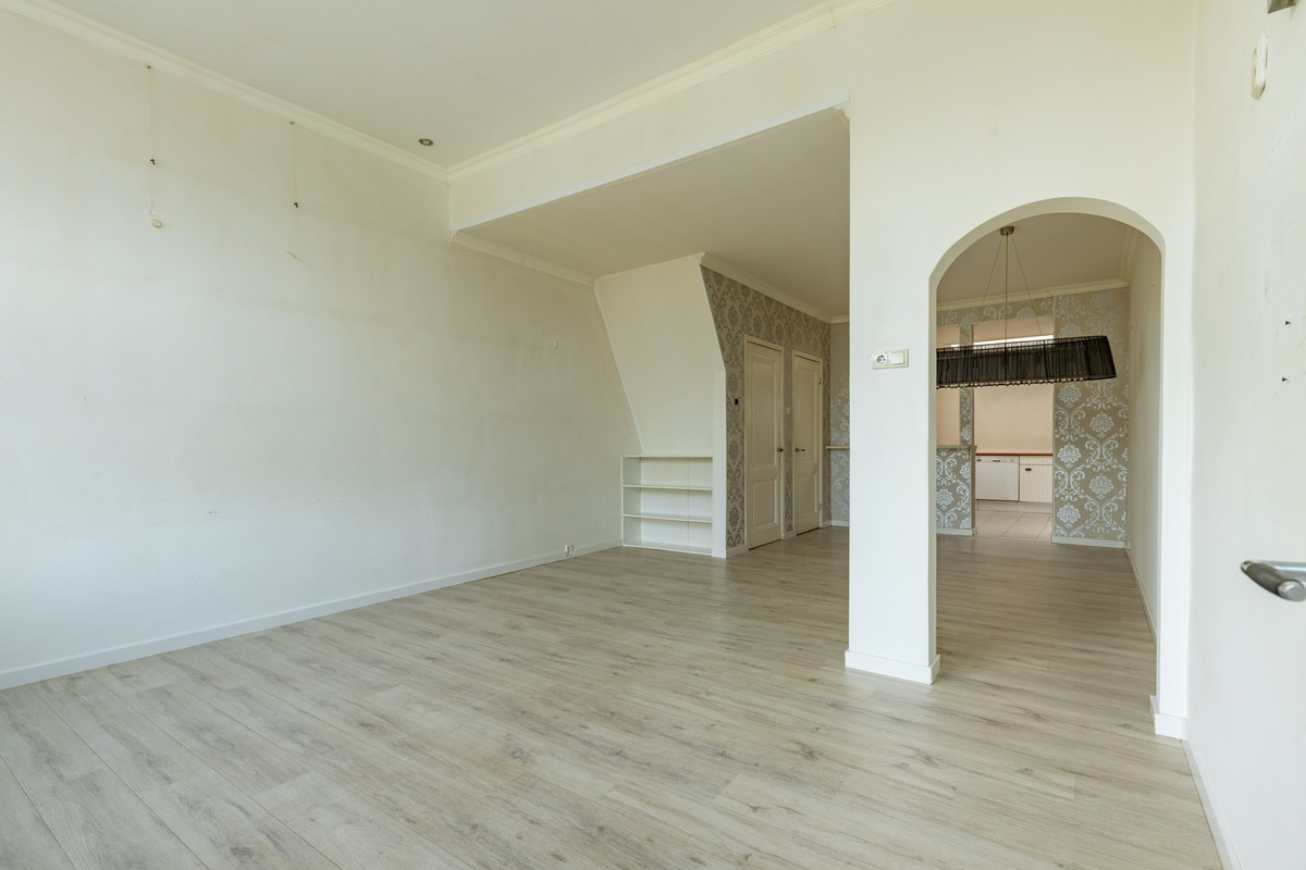 Hoekwoning te koop: Ambtstraat 143, Almelo