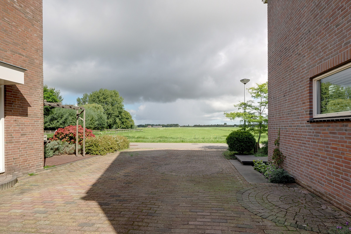 Twee-onder-één-kap te koop: Oudendijk 25, Schoorl