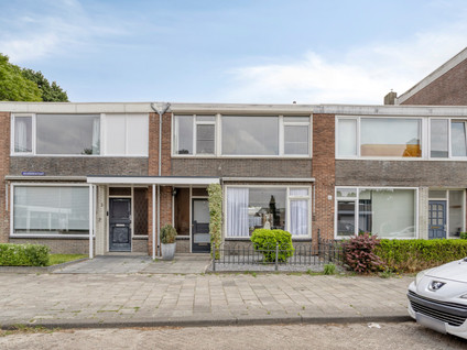 Kruisherenstraat 4