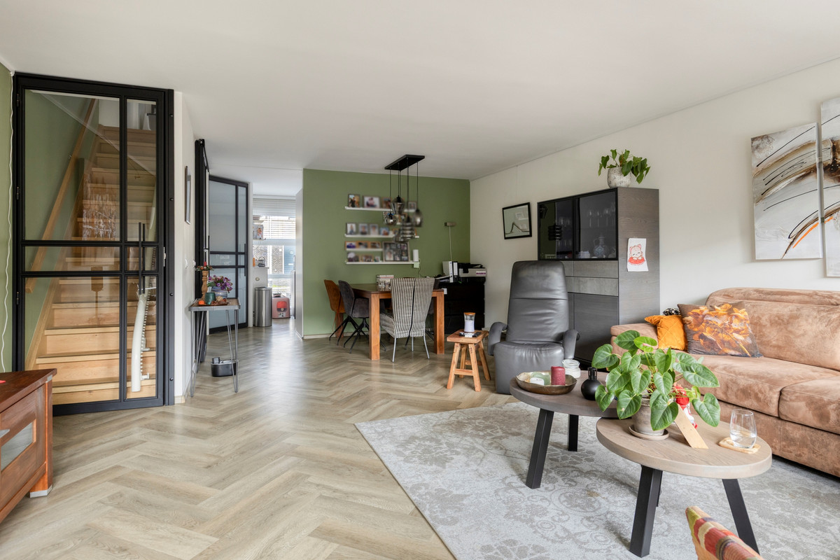 Tussenwoning te koop: Muggenbergstraat 36, Tilburg
