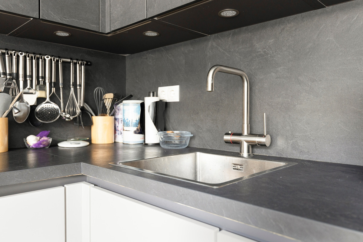 Tussenwoning te koop: Muggenbergstraat 36, Tilburg