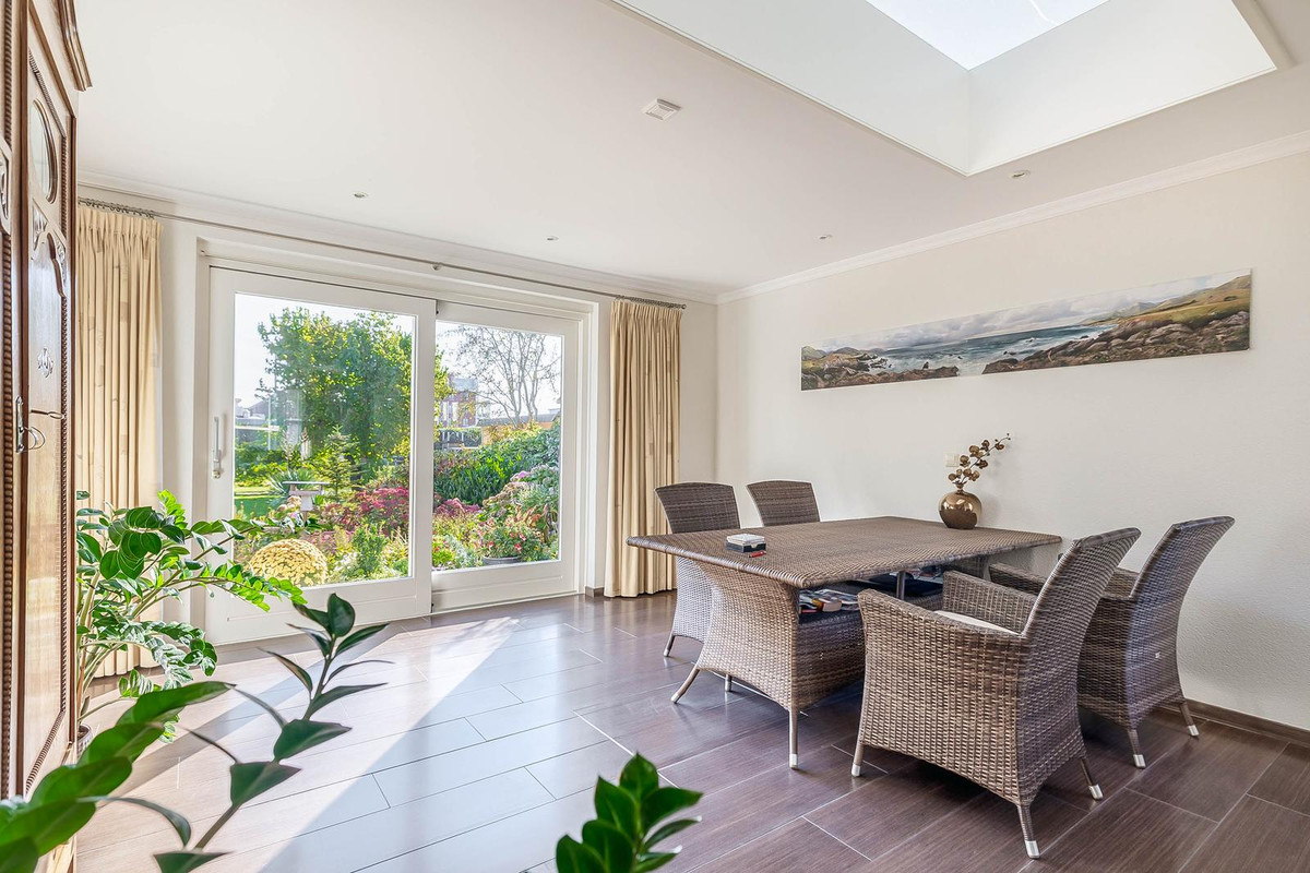 Vrijstaande woning te koop: Wilhelminaweg 10, Ouddorp