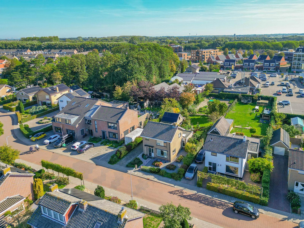 Vrijstaande woning te koop: Wilhelminaweg 10, Ouddorp