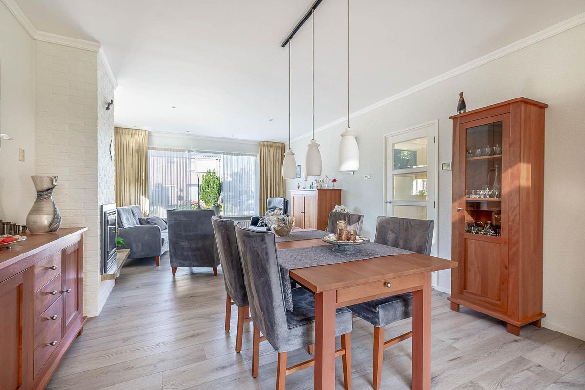 Vrijstaande woning te koop: Wilhelminaweg 10, Ouddorp