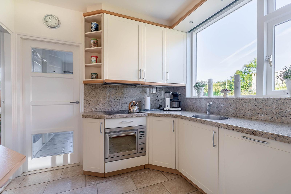 Vrijstaande woning te koop: Wilhelminaweg 10, Ouddorp