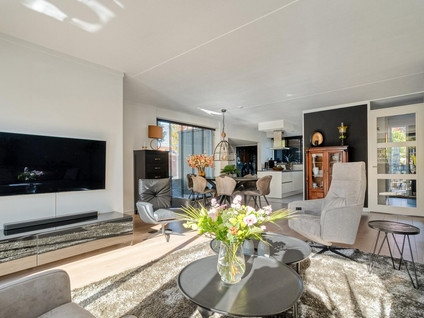 Damstraat 2