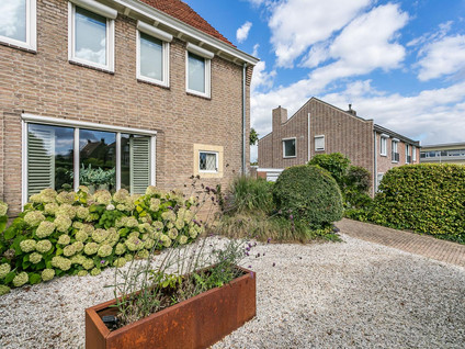 Korteweg 4
