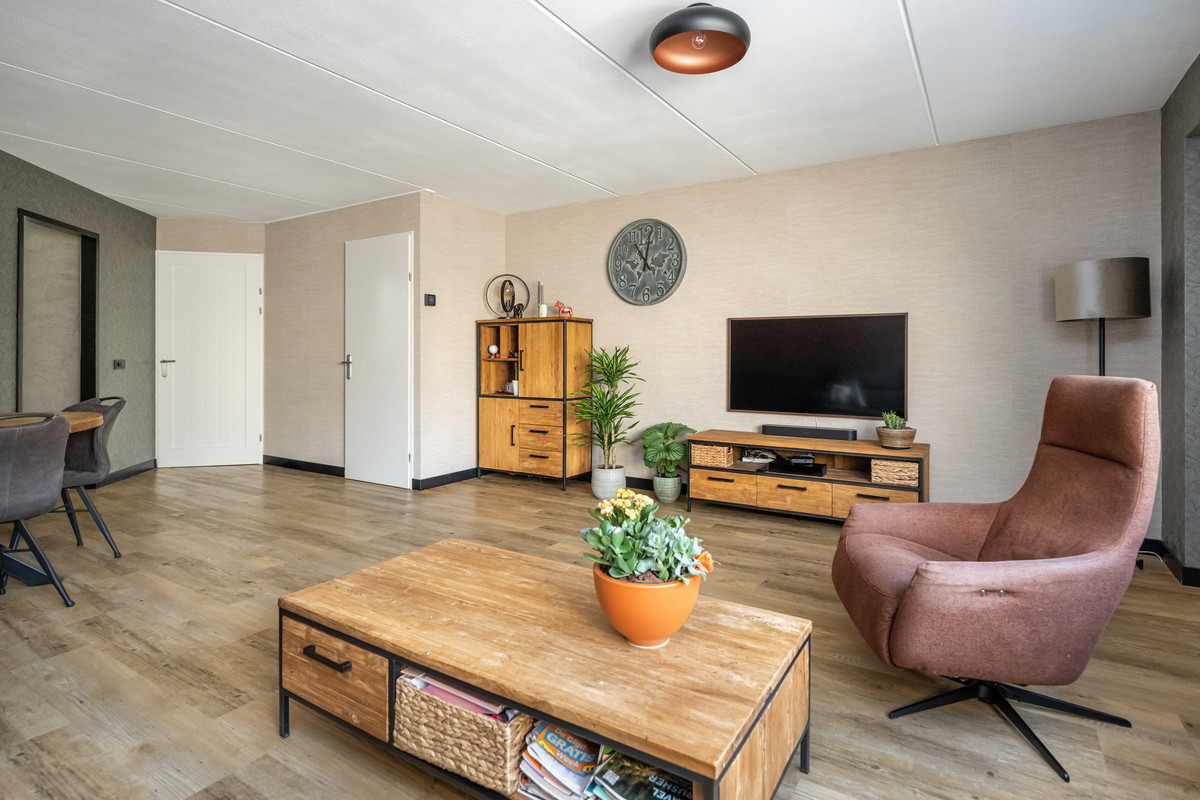 Tussenwoning te koop: Beresteyn 30, Goedereede