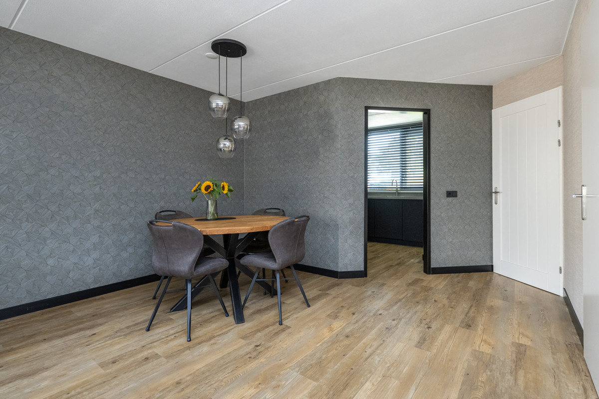Tussenwoning te koop: Beresteyn 30, Goedereede