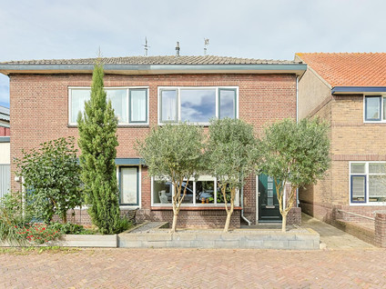Burgemeester Hoogenboomstraat 13