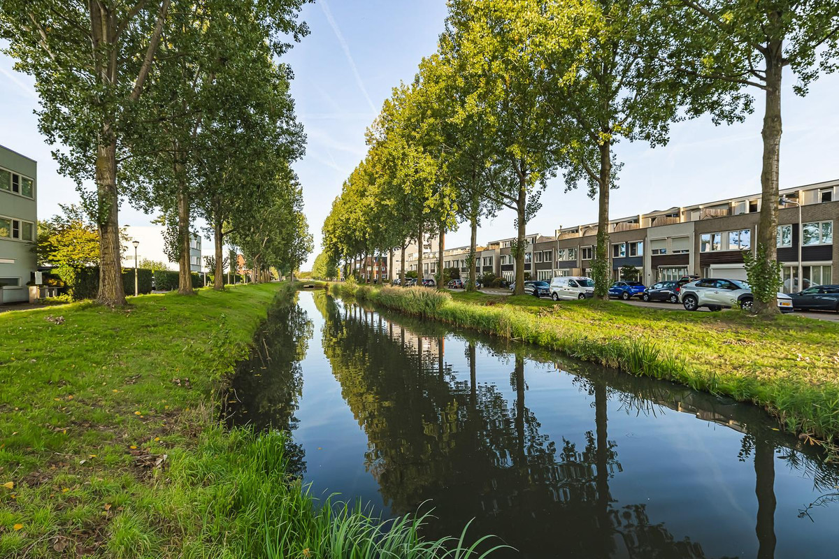 Tussenwoning te koop: Randwijkstraat 25, Tilburg