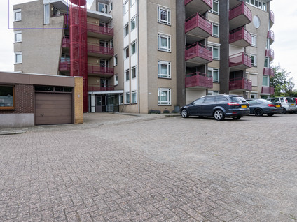 Straterweg 77