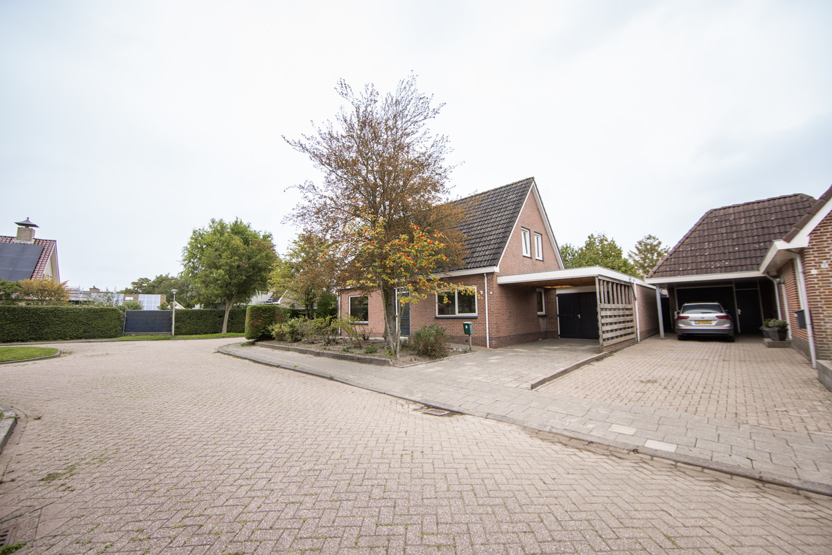 Vrijstaande woning te koop: Taede Zijlstrastrjitte 6, Witmarsum