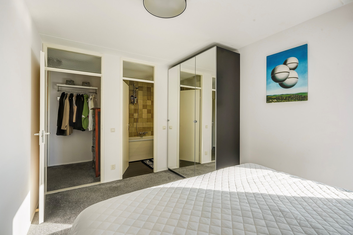 Appartement te koop: Gevers Deynootweg 924, 'S-Gravenhage