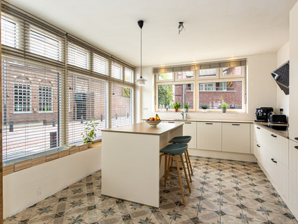 Kloosterstraat 12