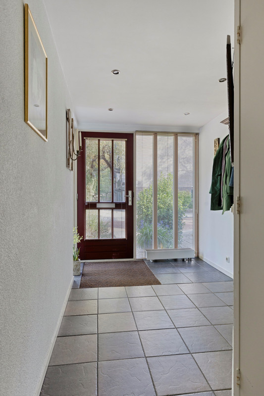 Hoekwoning te koop: Zweerslaan 1, Ede